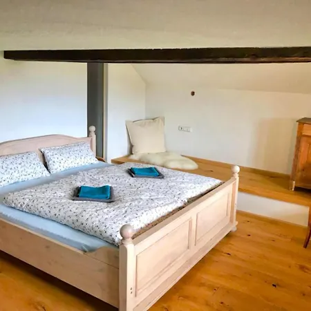 דירה Echtes Schwarzwaldhaus - Traditionell & Modern *