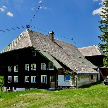 Echtes Schwarzwaldhaus - Traditionell & Modern