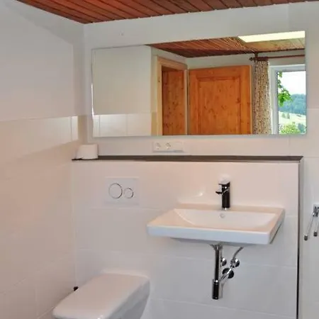 Echtes Schwarzwaldhaus - Traditionell & Modern * ברנאו אים שוורצוואלד