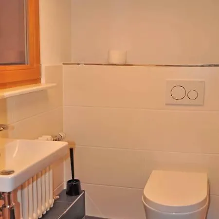 Echtes Schwarzwaldhaus - Traditionell & Modern דירה